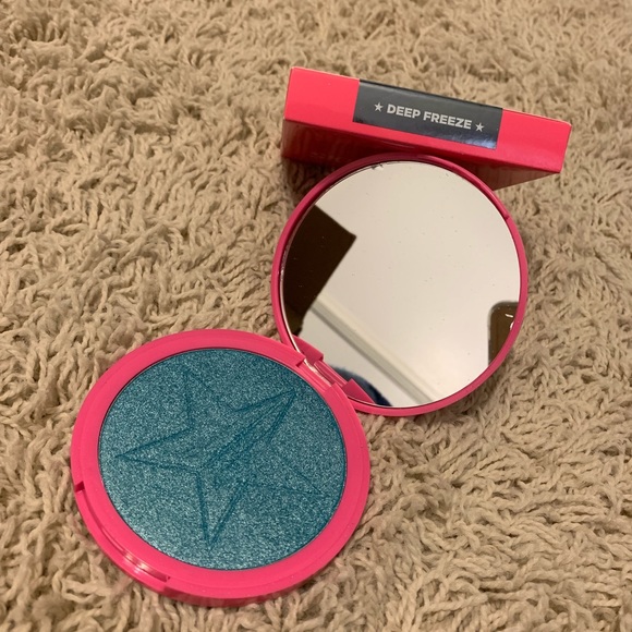 makeup bundle - Picture 4 of 8